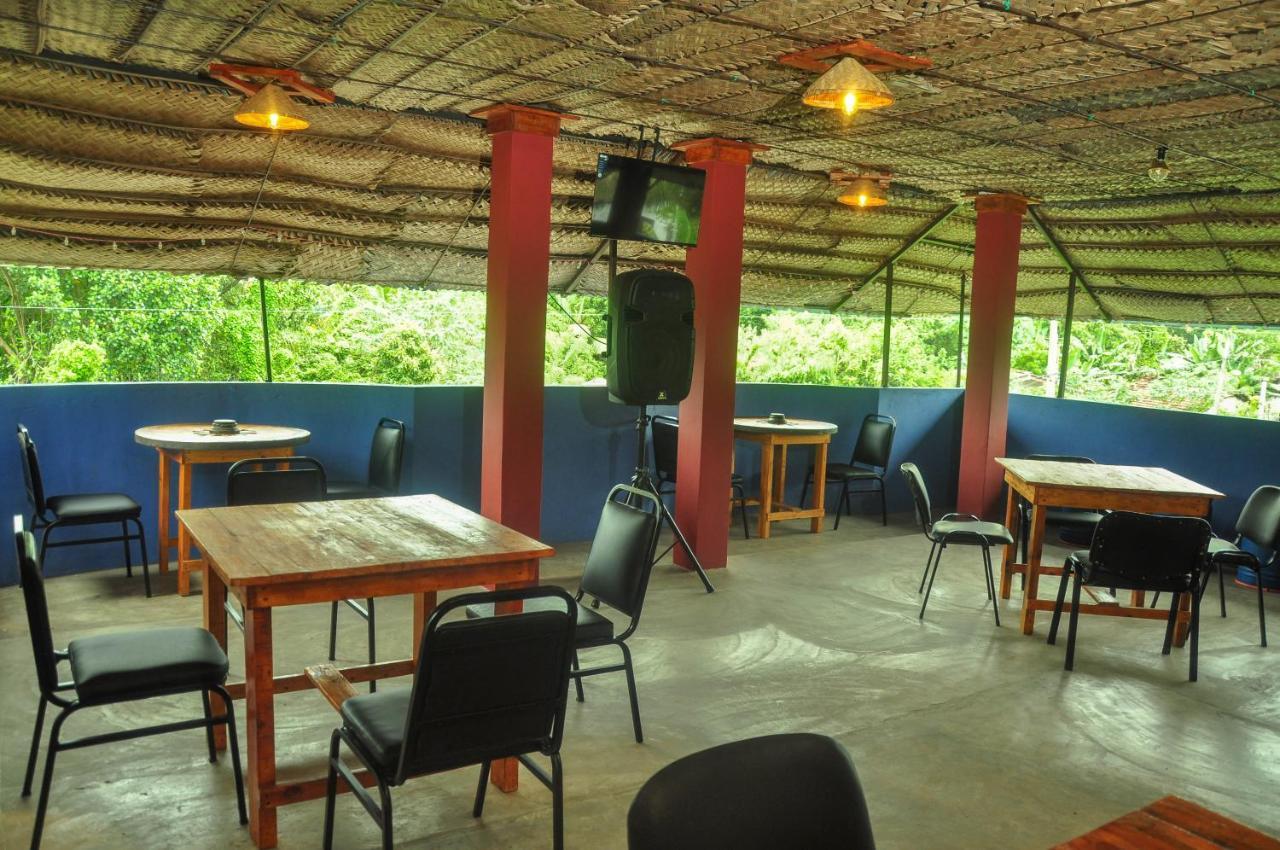 Airport Tourist Resort كاتوناياكى المظهر الخارجي الصورة